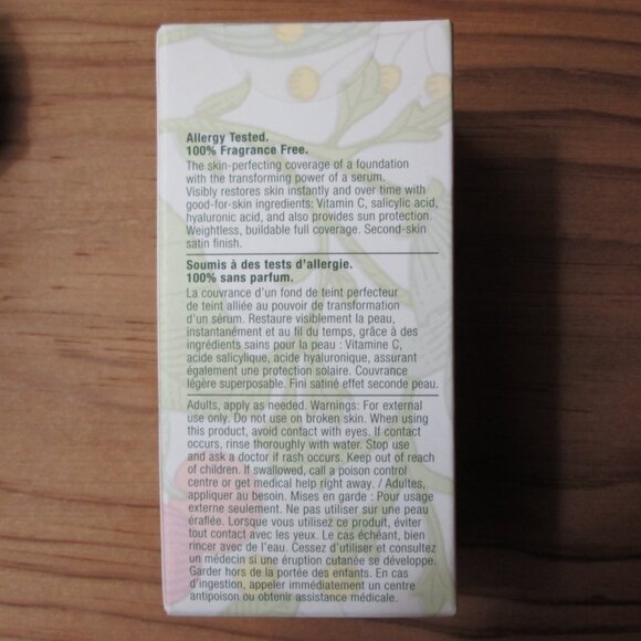 Clinique Even Better Clinical Serum Foundation in Clove - Picture 2 of 6